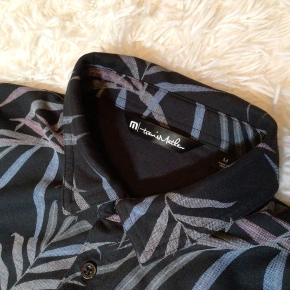 TravisMathew Golf Polo Buzz Words Lifestyle Tex Tropical Light Travis Mathew Med - Picture 3 of 10